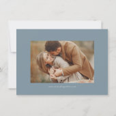 Budget Blue Simple Calligraphy Script Vier Foto Save The Date (Rückseite)