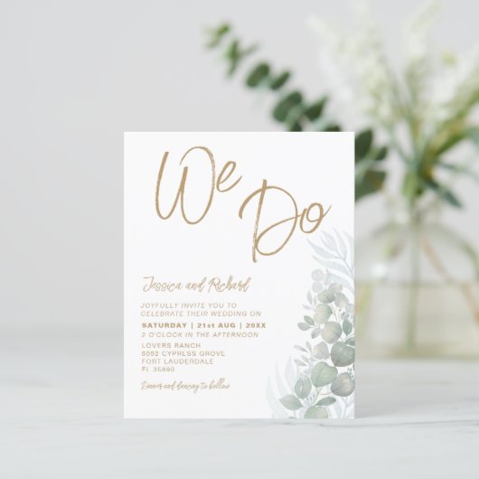 Budget Boho Eucalyputus Green Wedding Einladung (Stehend Vorderseite)