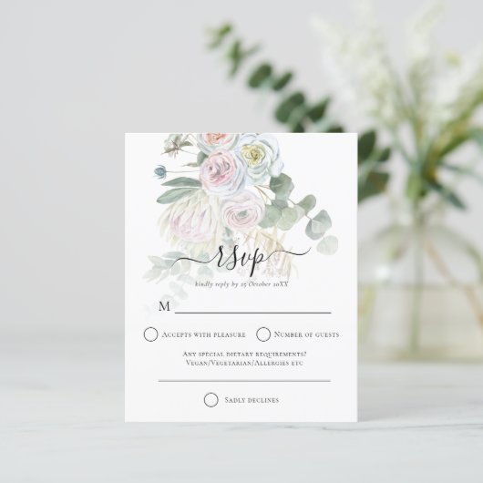 Budget Boho Florals Eucalyptus Wedding RSVP (Stehend Vorderseite)