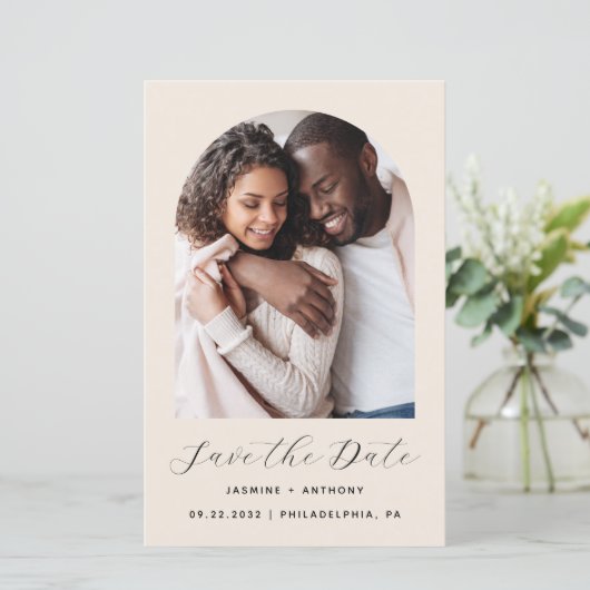 Budget Boho Foto Arch Beige Save the Date (Stehend Vorderseite)