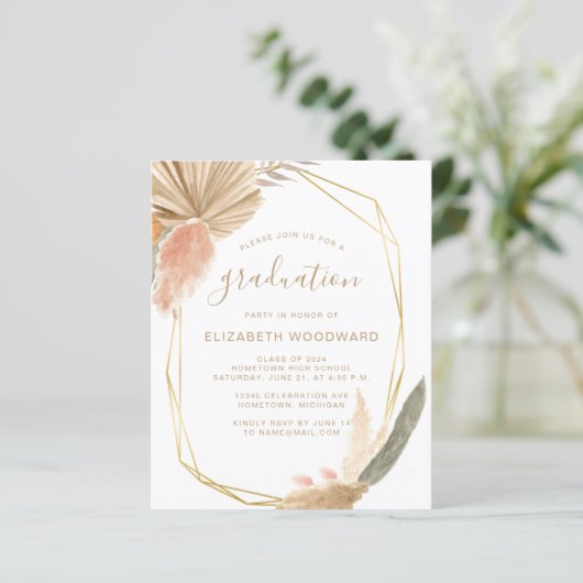 Budget Boho Pampas Grass Graduation Party Einladun (Stehend Vorderseite)