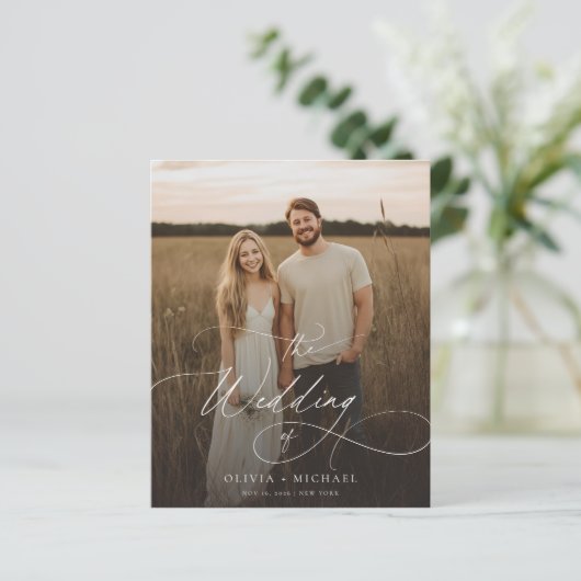 Budget Boho Script Rustic Foto Wedites Einladungen (Stehend Vorderseite)
