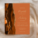 Budget Burnt Orange Brown Agate Einladung Hochzeit<br><div class="desc">Die links Kulisse dieser modernen Hochzeitseinladung besticht durch eine gelb-orange und braun-farbene,  mit Imitaten vergoldeter Glitzer bestickte Wasserfarbe. Der individuell anpassbare Text kombiniert eine handschriftlich blassgoldene Handschrift,  Copperplate und kursiv auf einem verbrannten orangefarbenen Hintergrund. Die Rückseite weist ein passendes Drehdesign auf.</div>