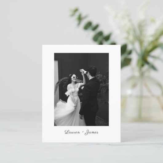 Budget Classic Script Wedding Photo Thank You Card (Stehend Vorderseite)