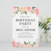 Budget Coral Floral Girly Birthday Einladung (Stehend Vorderseite)