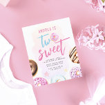 Budget Donut Two Sweet Girls 2. Geburtstag<br><div class="desc">Eine niedliche und mädchenhafte Einladung zum zweiten Geburtstag mit Aquarellnüssen,  einer schicken Schriftzeichen-Kalligraphie und einem rosa Streifen-Hintergrund auf der Rückseite.</div>