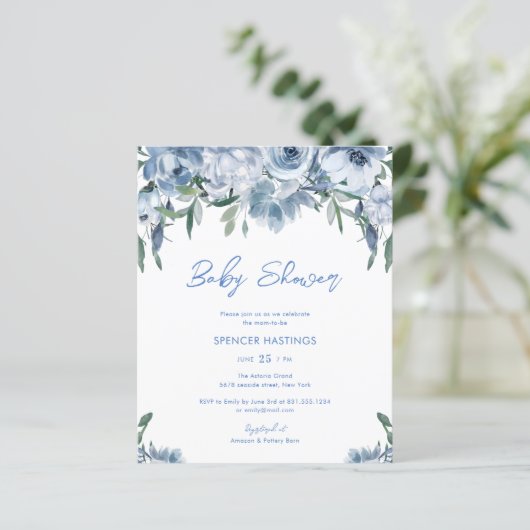 Budget Dusty Blue Floral Baby Boy Dusche lädt ein (Stehend Vorderseite)