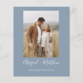 Budget Dusty Blue Modern Foto Hochzeit Einladung Flyer (Hinten)