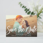 Budget Elegante Script Foto Save the Date Karte (Stehend Vorderseite)