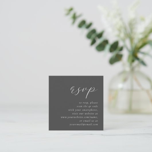 Budget Elegante Script Gray Wedding QR Code UAWG Begleitkarte (Stehend Vorderseite)