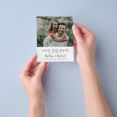 Budget Elegantes Script-Foto Modernes Save the Dat Flyer (Gruppe)