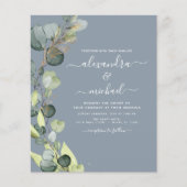 Budget Eukalyptus Dusty Blue Wedding Einladung (Vorderseite)