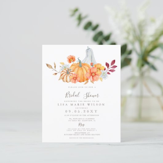 Budget Fall Pumpkins Bridal Dusche Einladung (Stehend Vorderseite)