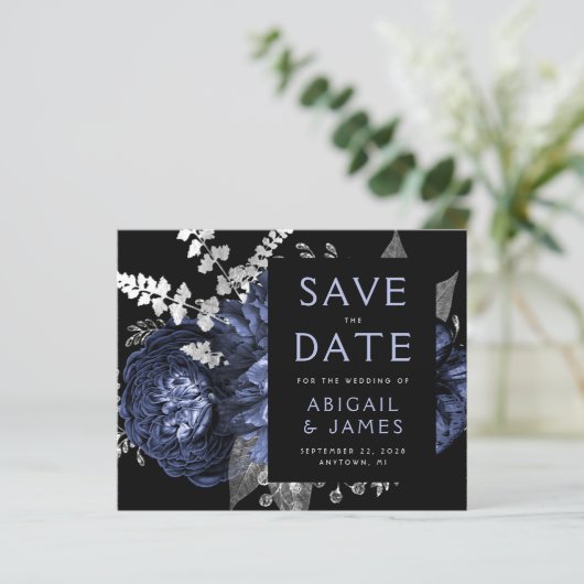 Budget Floral Navy Blue Silver Save the Date (Stehend Vorderseite)