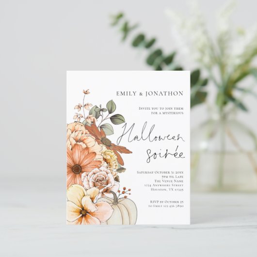 Budget Floral Pumpkin Script Halloween-Party White (Stehend Vorderseite)
