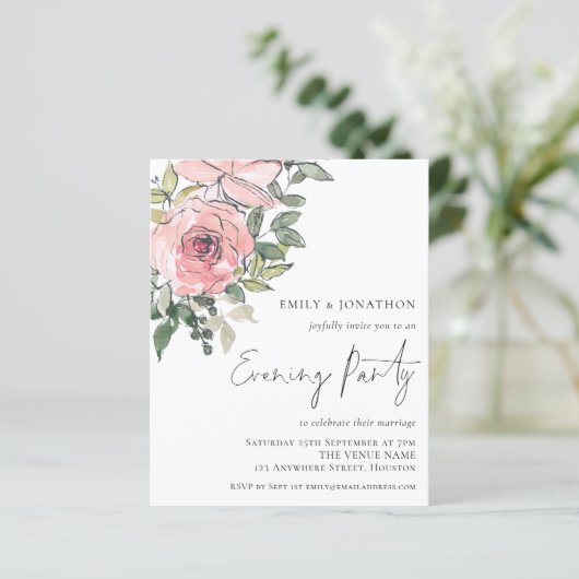 Budget Florals Wedding Abend Party Einladung (Stehend Vorderseite)