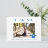 Budget Foto Graduation Party Blue & White Einladung (Stehend Vorderseite)