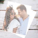 Budget Foto V MOD Chic 3 LG Save the Date<br><div class="desc">** SATIN PAPIER IST PAPIERTHIN. AKTUALISIEREN SIE DAS PAPIER FÜR EIN BILDERPAPIER. HAT EINE OPTION FÜR ENVELOPES. *** Rette Geld für Einladungen mit dieser kleineren Einladung, die eine Option für Umschläge hat. Holen Sie sich Ihre Gäste bereit für die phantastische Hochzeit mit Ihrem Foto V MOD Chic 3 LG Save...</div>