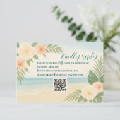 Budget Friendly Floral Beach QR Code RSVP Card Karte (Stehend Vorderseite)
