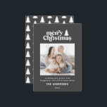 Budget Frohe Weihnachts Grafik Foto Weihnachtskart Mitteilungskarte<br><div class="desc">budget Merriest Weihnachts Grafik Typografie Foto Urlaubskarte. Mit modernem handgezeichneten Text und Bäumen.</div>