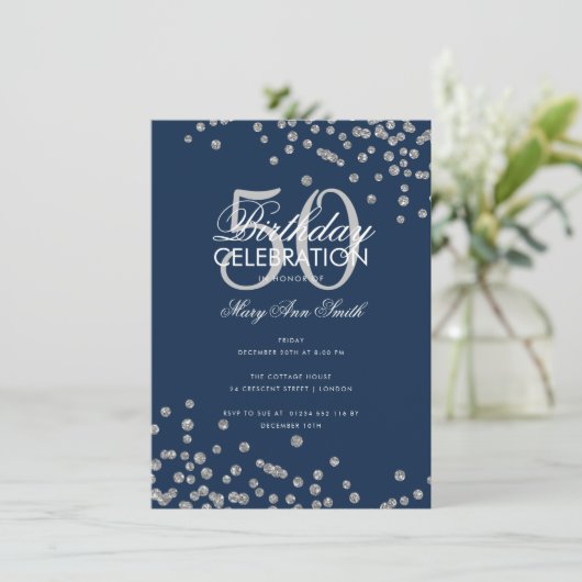 Budget Geburtstag Silver Glitzer Confetti Navy Einladung (Stehend Vorderseite)