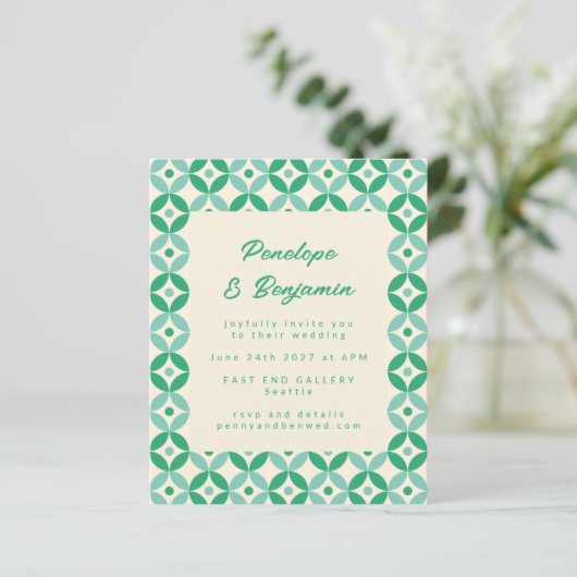 Budget Green Blue Retro Motif Hochzeit Einladung (Stehend Vorderseite)