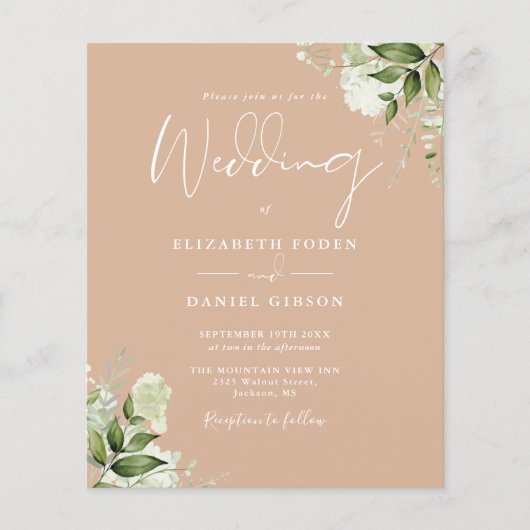 Budget Greenery Floral Tan Wedding Einladung (Vorderseite)