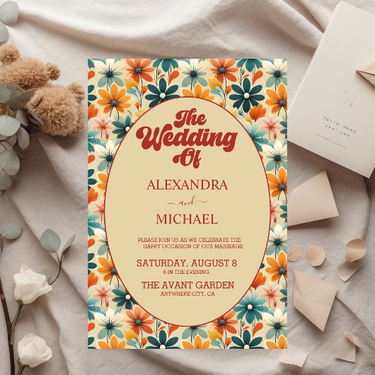 Budget Groovy Retro 70er Floral Wedding Flyer