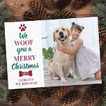 Budget Haustier Foto frohe Weihnachten vom Hund Mitteilungskarte<br><div class="desc">Wir würden dir frohe Weihnachten wünschen! Versenden Sie niedliche und lustige Urlaubstage mit dieser niedlichen personalisierten Haustier Foto Urlaubskarte. Frohe Weihnachtswünsche vom Hund mit niedlichem Pfotendruck und Knochendesign in einem lustigen, modernen Foto-Design. Fügen Sie dem Hund das Foto oder das Foto Ihrer Familie hinzu und personalisieren Sie mit Familienname, Nachricht...</div>