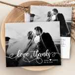 Budget Kalligrafie Script Wedding Danke Karte<br><div class="desc">Budget Modern Hand Lettered Wedding "Liebe and Danke" Kalligraphie Script Foto Danke personalisiert günstigen Low Budget Thin Card. Moderne Stilvolle Hochzeit danke Ihnen Vorlage mit einem vollen horizontalen Foto auf der Vorderseite mit Overlay-Text "Liebe und Dank" in einem Wirblen handgeschriebenen Typografie-Skript-Schriftart mit Wimpern in Weiß auf dem Bild. ***BEACHTE! ***...</div>