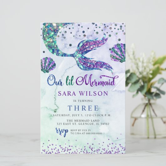 Budget Lila Glitzer Mermaid Birthday Einladung (Stehend Vorderseite)