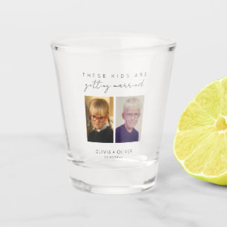 Budget, minimalistisch, diese Kinder heiraten Schnapsglas