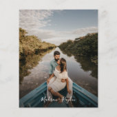 Budget Moderne Hochzeit mit rotem Monogramm-Foto (Rückseite)