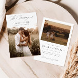 Budget Modernes Minimalistisches Boho 2 Foto Hochz Einladung<br><div class="desc">Erleben Sie den Zauber Ihres besonderen Tages mit unserem Budget Moderne Minimalistische Boho 2 Foto Hochzeitseinladung. Dieses minimalistische Design mit handgeschriebener Kalligraphie und boho-artiger Fotografie eignet sich perfekt für minimalistische Hochzeiten.</div>