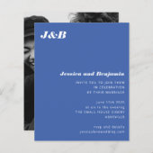 Budget Monogram Blue Foto Hochzeit Einladung (Vorne/Hinten)