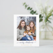 BUDGET Navy Blue Gold Script Frohe Weihnachts-Foto (Stehend Vorderseite)