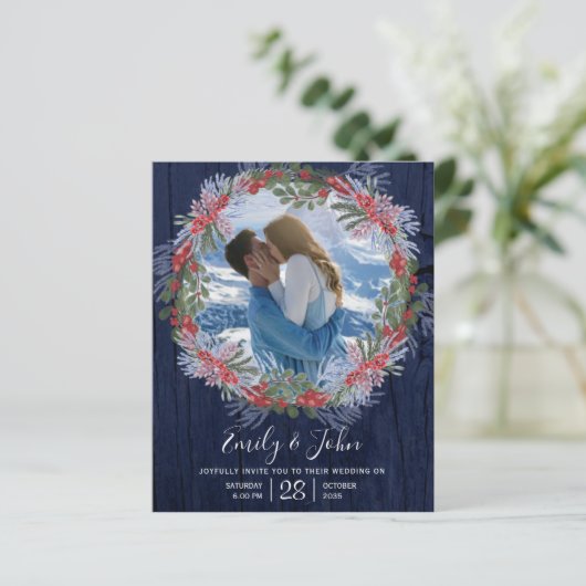 Budget Navy Blue Winter Floral Wedding Einladung (Stehend Vorderseite)