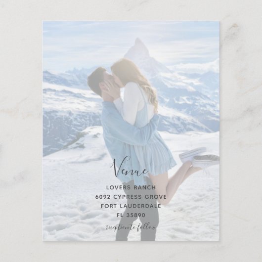 Budget Navy Blue Winter Floral Wedding Einladung (Rückseite)