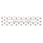 Budget Pink Floral Wedding Cloud Table Runner Kurzer Tischläufer (Horizontal)