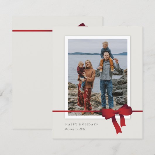 Budget Red Bow Foto Weihnachtskarte (Vorne/Hinten)