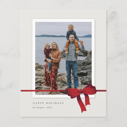 Budget Red Bow Foto Weihnachtskarte (Vorderseite)