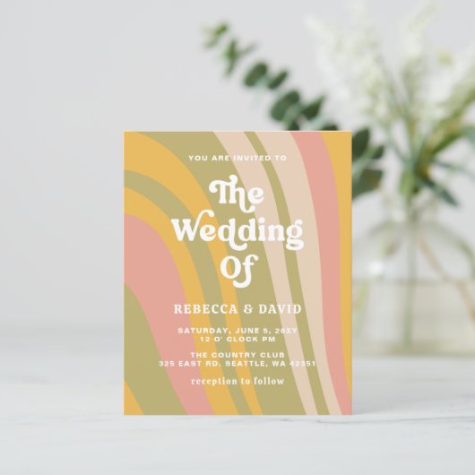 Budget Retro Groovy 70er Pink Green Wedding Einlad (Stehend Vorderseite)