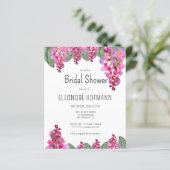 Budget Rosa Blumendusche Einladung (Stehend Vorderseite)