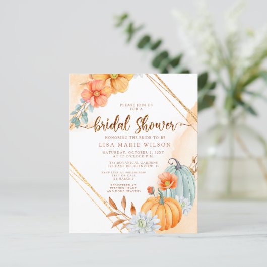 Budget Rustic Pumpkins Bridal Dusche Einladung (Stehend Vorderseite)