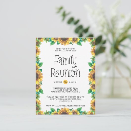 Budget Rustic Sonnenblumen Familie Wiedersehen Ein Einladung (Stehend Vorderseite)