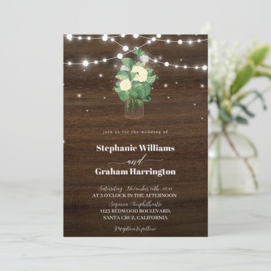 Budget Rustikale Skriptstring Lights & Lace Weddin Einladung (Stehend Vorderseite)