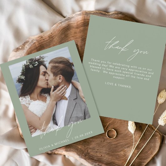 Budget Sage Green Wedding Danke Foto