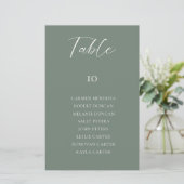 Budget Sage Green Wedding Seating Chart Table Card (Stehend Vorderseite)