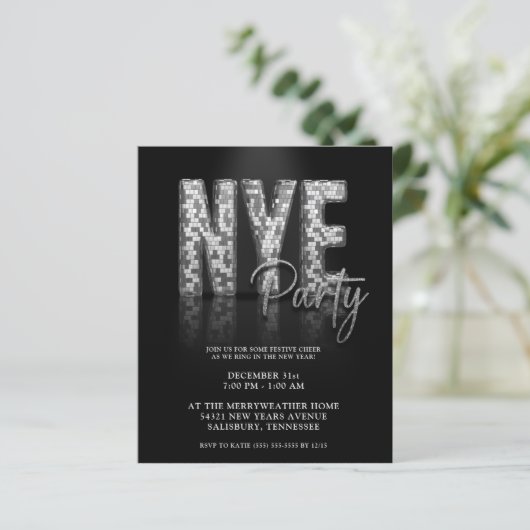 Budget Silver Disco Glitzer Silvester Party (Stehend Vorderseite)