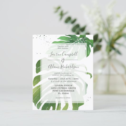 Budget Tropical Foliage Green Wedding Einladung (Stehend Vorderseite)